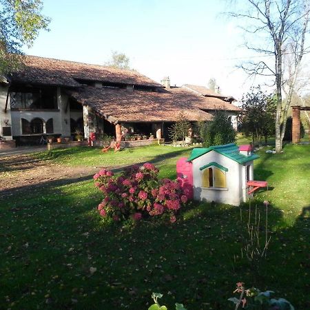Agriturismo Cascina Poscallone Аббиатеграссо Экстерьер фото