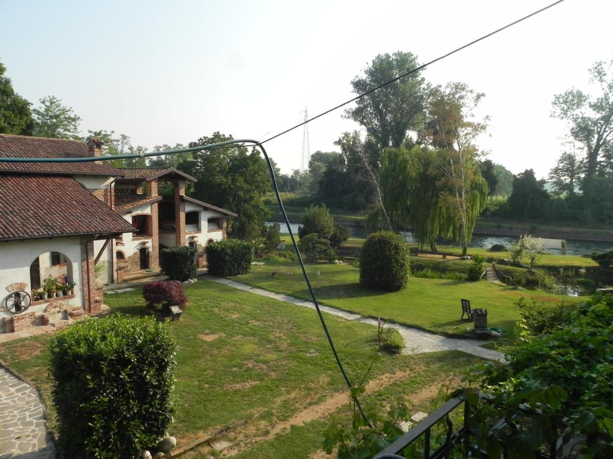 Agriturismo Cascina Poscallone Аббиатеграссо Экстерьер фото