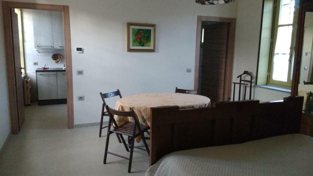 Agriturismo Cascina Poscallone Аббиатеграссо Экстерьер фото